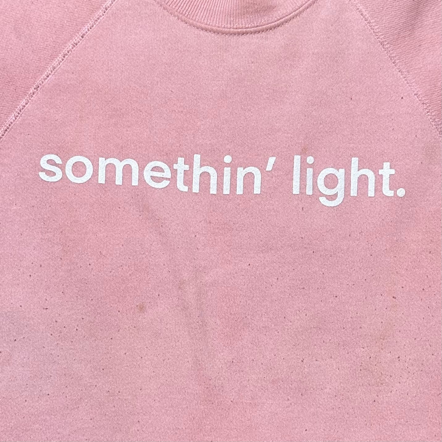 “somethin’ light” Sleeveless Cropped Crewneck